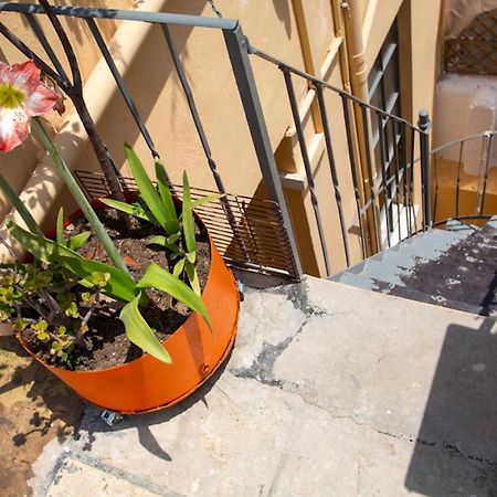 Stylish, Basement Studio With Roof Top Access - Ep9B Athen Eksteriør bilde
