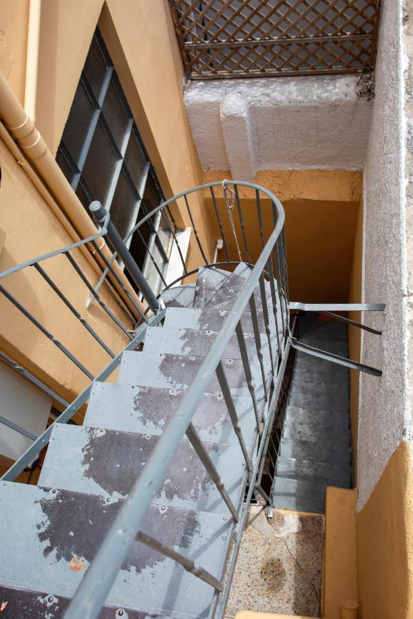 Stylish, Basement Studio With Roof Top Access - Ep9B Athen Eksteriør bilde